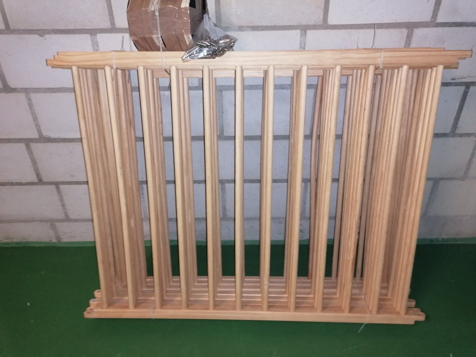 Articoli in legno: Holzgitter (8 Stück) – Usato da Reiden venduto da Starxxx