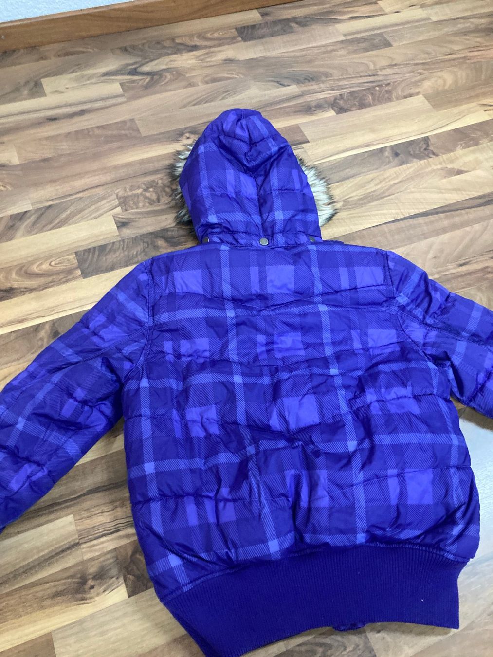 H&M Jacken & Mäntel: Winterjacke Mädchen von H&M, Gr. 170 – Gebraucht aus Schötz von Jekyll666 3