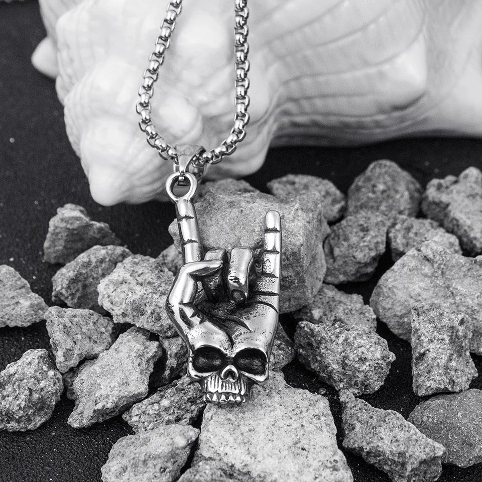 Catenine: Finger sign necklace – Nuovo e nell'imballaggio originale da Aarburg venduto da StavFashion 1