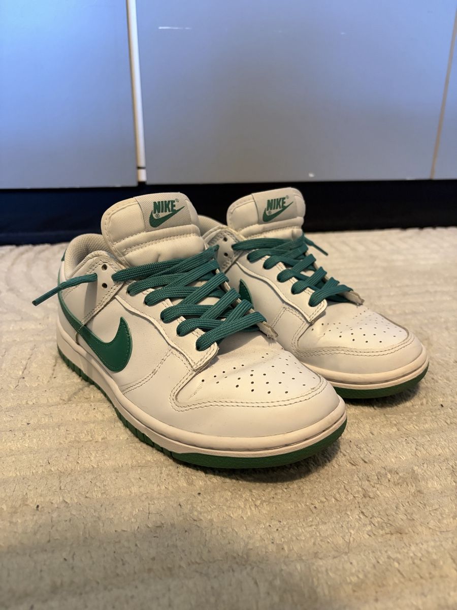 Nike Scarpe da uomo: Nike dunk low – Usato da Bussigny venduto da max_gfw8