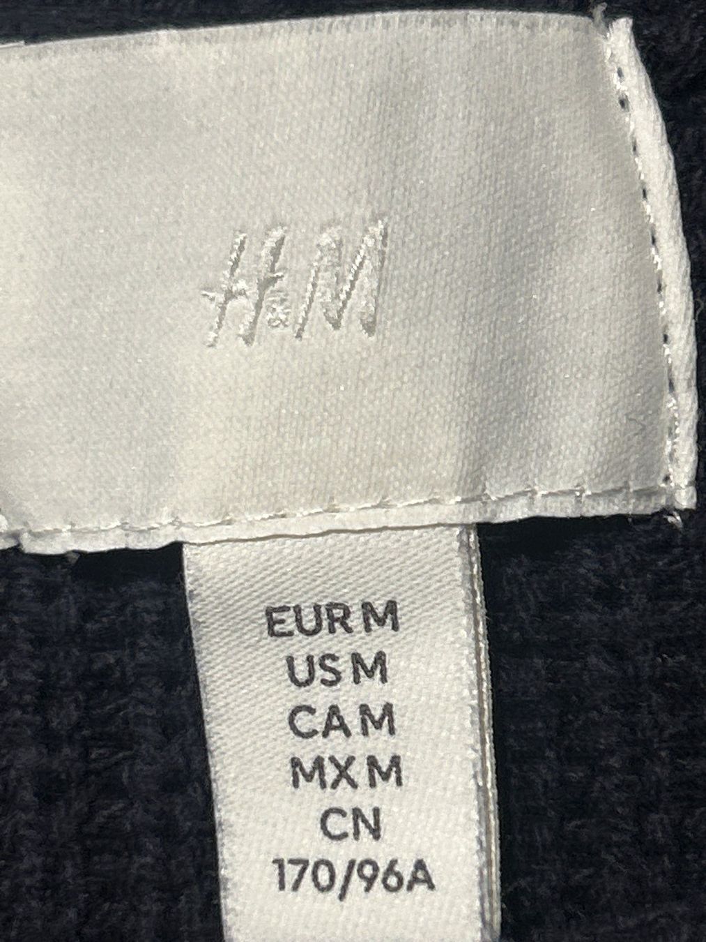 H&M Gilet & Giacche senza maniche: Strickweste Damen schwarz von H&M Gr. M – Nuovo (secondo la descrizione) da Brunnen venduto da Nala2929 6