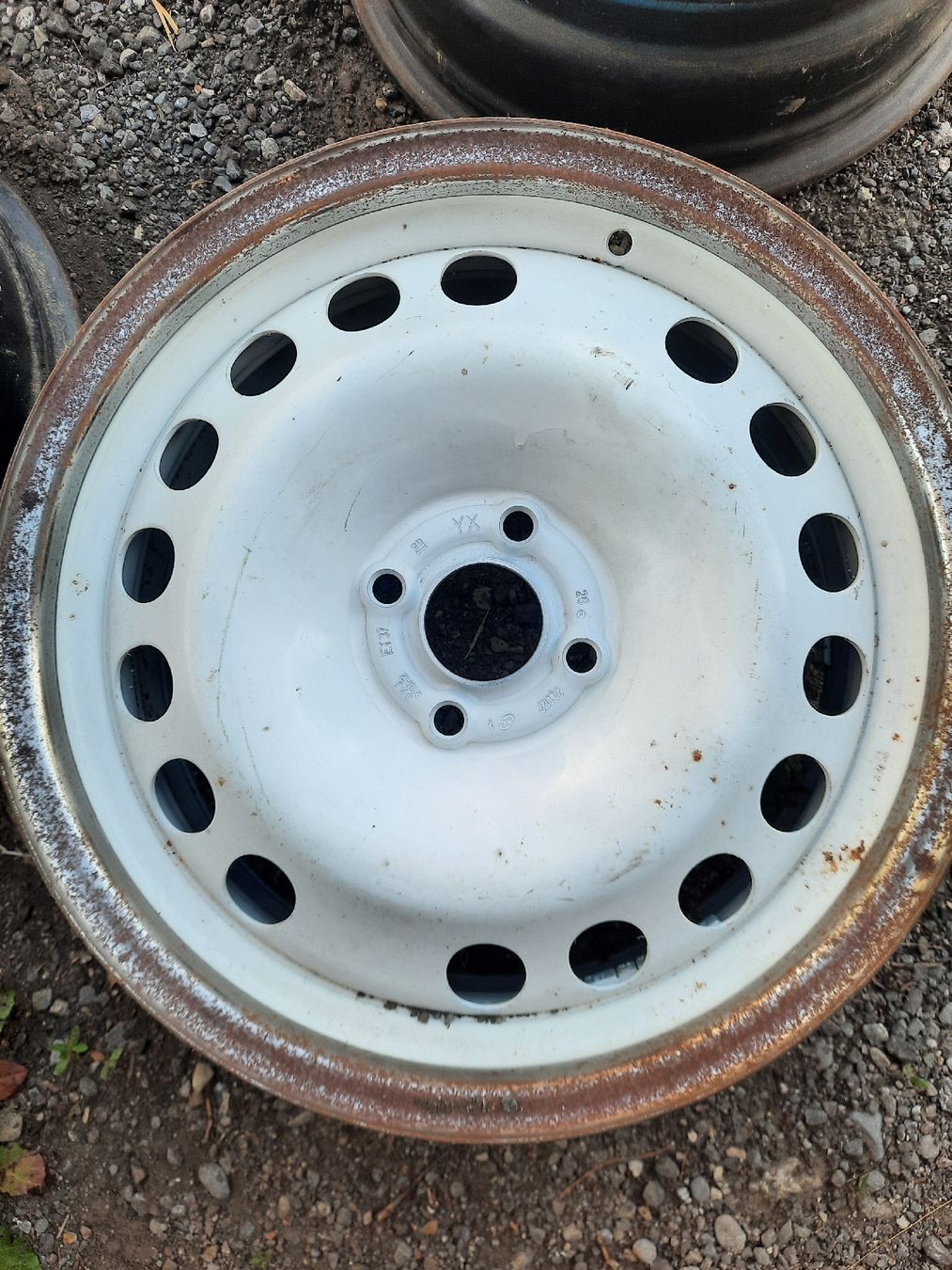 Opel Cerchioni: Stahlfelgen 4x100  ET37 16Zoll – Usato da Tann venduto da Maett83 1