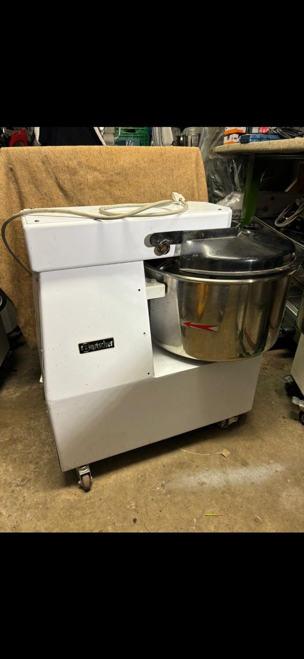 Elettrodomestici da cucina: Bartscher Teigknetmaschine – Usato da Spreitenbach venduto da durmis04
