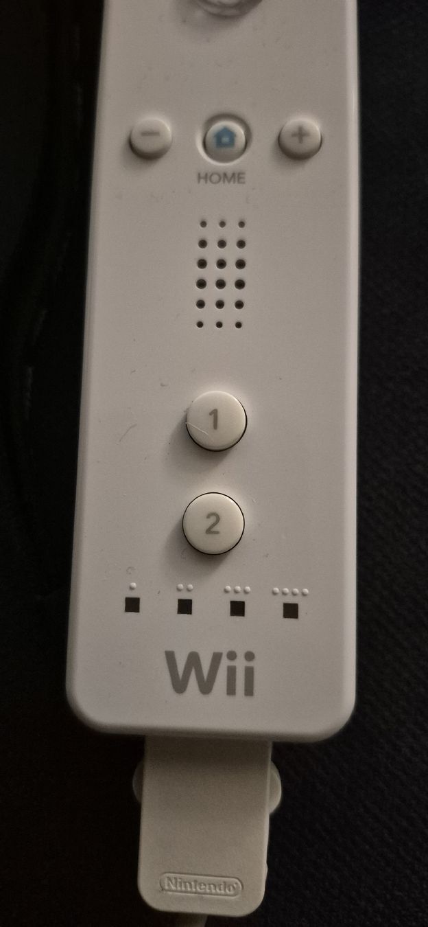 Nintendo Controller: WII MANETTE CONTROLLER NINTENDO BLANC RETRO GAMING COMPLET  – Gebraucht aus Grand-Lancy von luc111 2