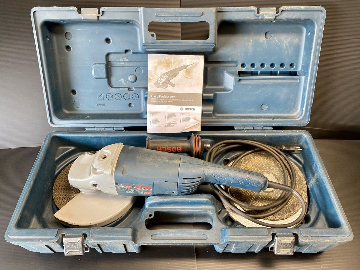 Tutte le macchine: Bosch GWS Professional Winkelschleifer – Usato da Seeberg venduto da BestDeal_CH