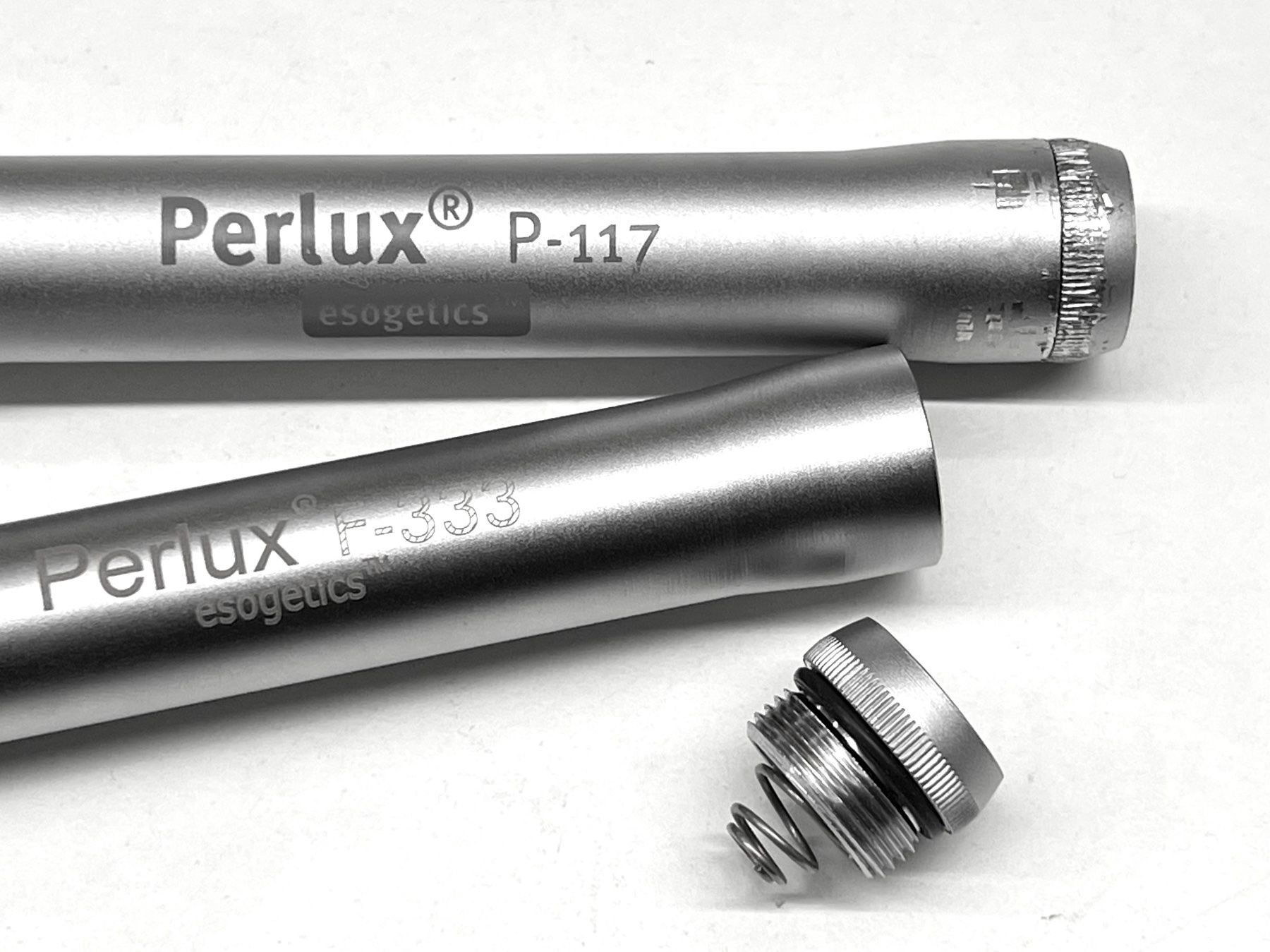 Perlux Farbpunktur nach Peter Mandel (Defekt) in Winterthur für