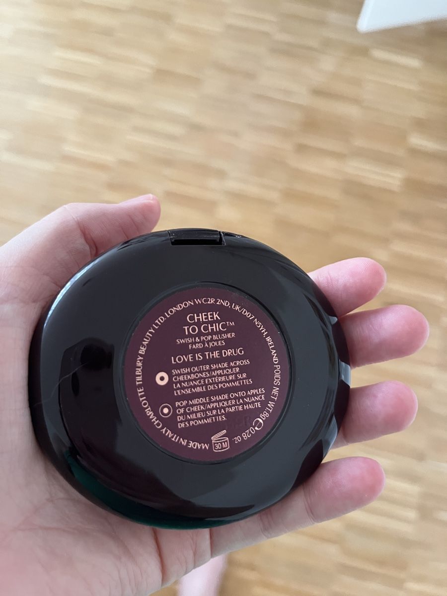 Charlotte Tilbury Maquillage: Charlotte Tilbury Blush  – D'occasion à Pfäffikon SZ par Zitrone_100 1