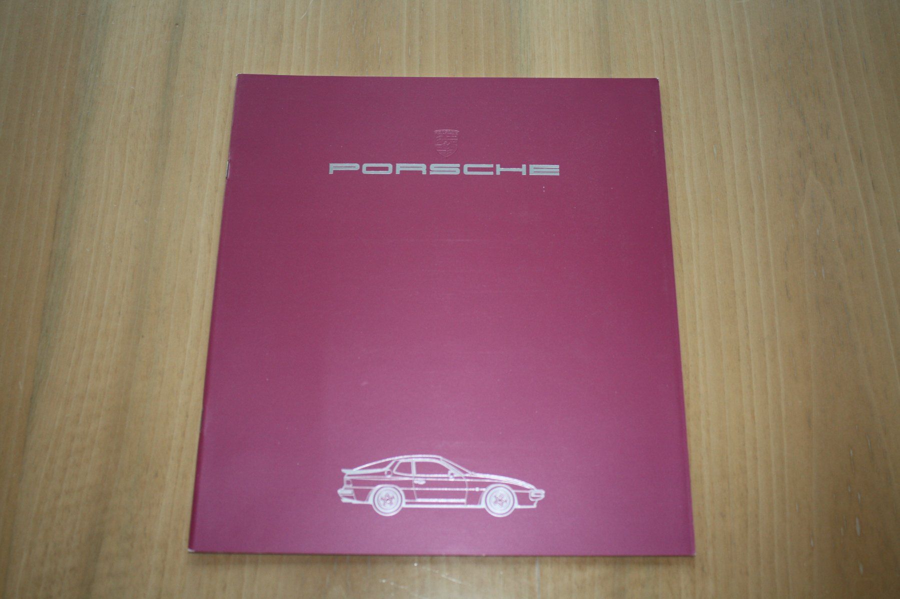 Porsche Documenti: Porsche 944 Prospekt 7/1983 – Usato da Wikon venduto da erwin400