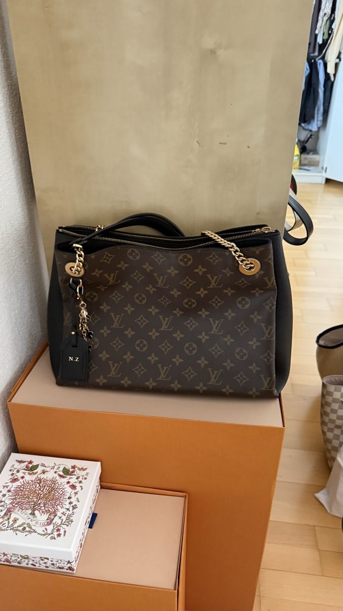 Louis Vuitton Sacs femmes: Surène Louis Vuitton Handtasche – Neuf (Voir description) à Maur par leandracollenberg 2
