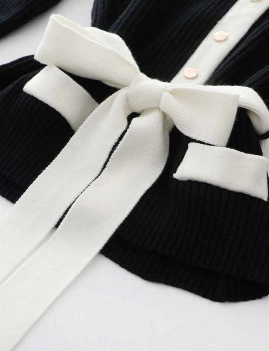 Gilets & Westen: Cardigan – Neu und originalverpackt aus Châtel-St-Denis von Montclair_Swiss 5