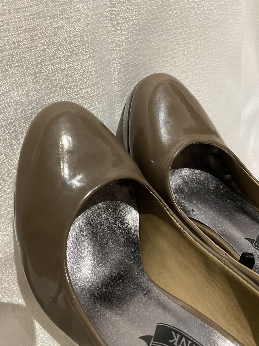 Scarpe da donna: Lack-Pumps braun Grösse 38 gebraucht – Usato da Hausen AG venduto da corinne_g 3
