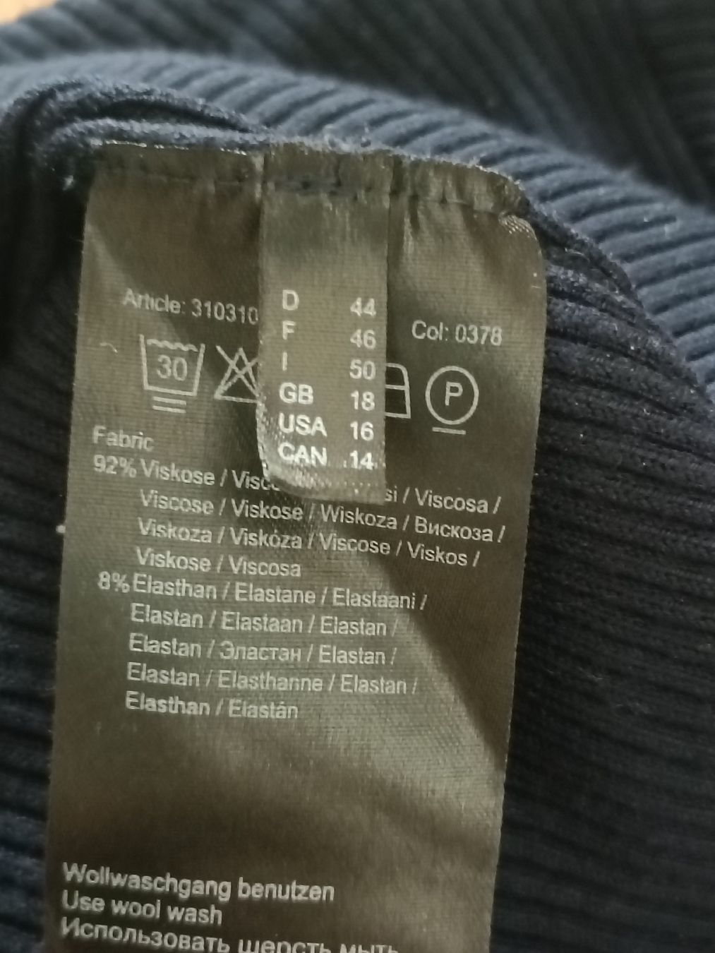 More & More Maglioni & Felpe: More & More kurz Arm Pullover Grösse 44 dunkelblau gerippt – Usato da Sargans venduto da Polifemo58 3