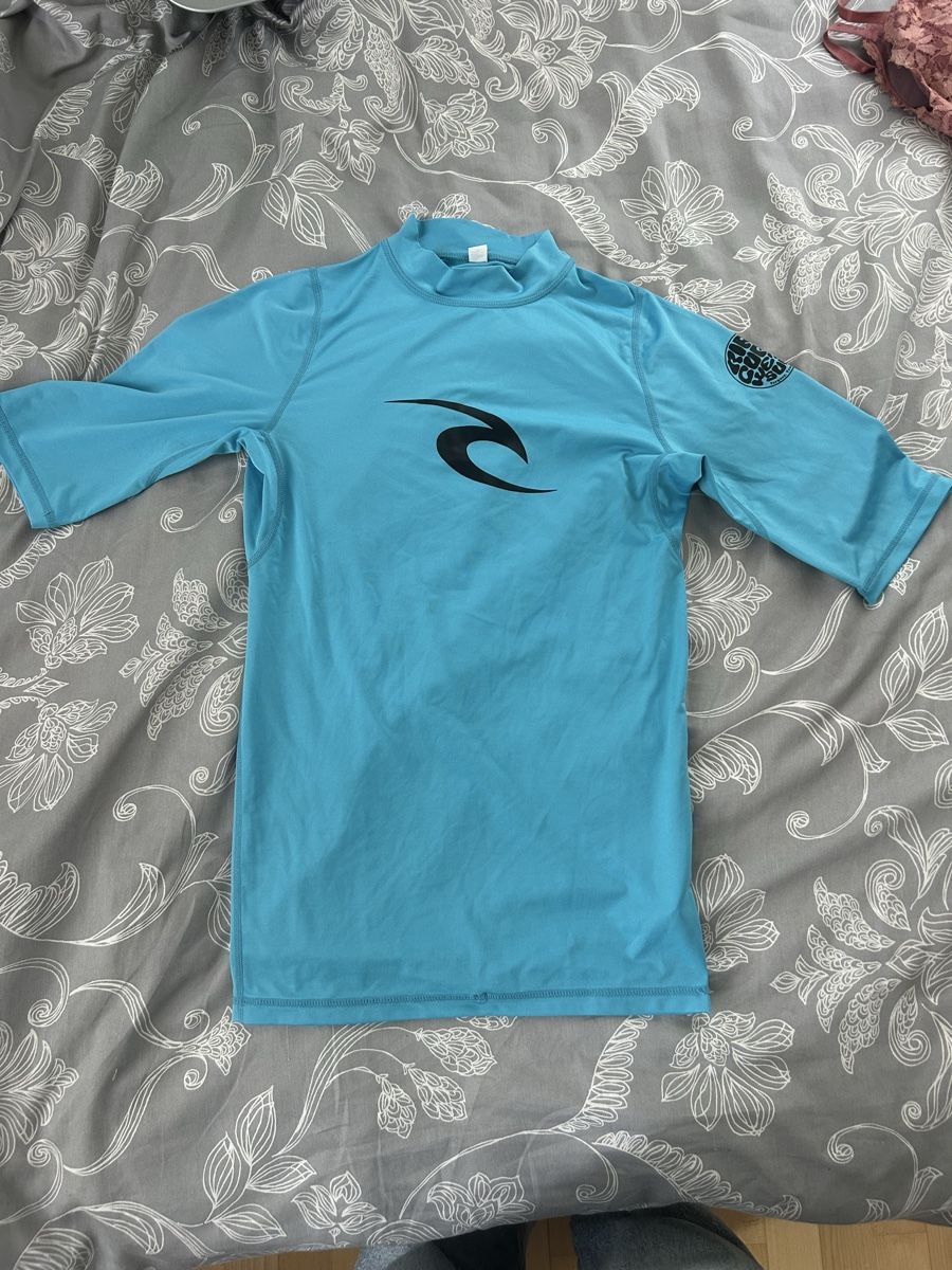 T-shirt: T-shirt surf Rip Curl – Usato da Muntelier venduto da cel_5syj
