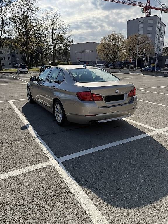 Automobili: BMW 520d MFK 12.2025 – Usato da Kloten venduto da AV_DC 2