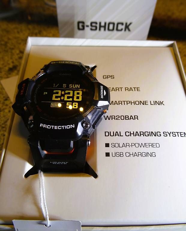 Casio Smartwatch: Casio GBD-H 2000- 1AER mit GPS & Solar – Usato da Buttisholz venduto da rappirosen 2