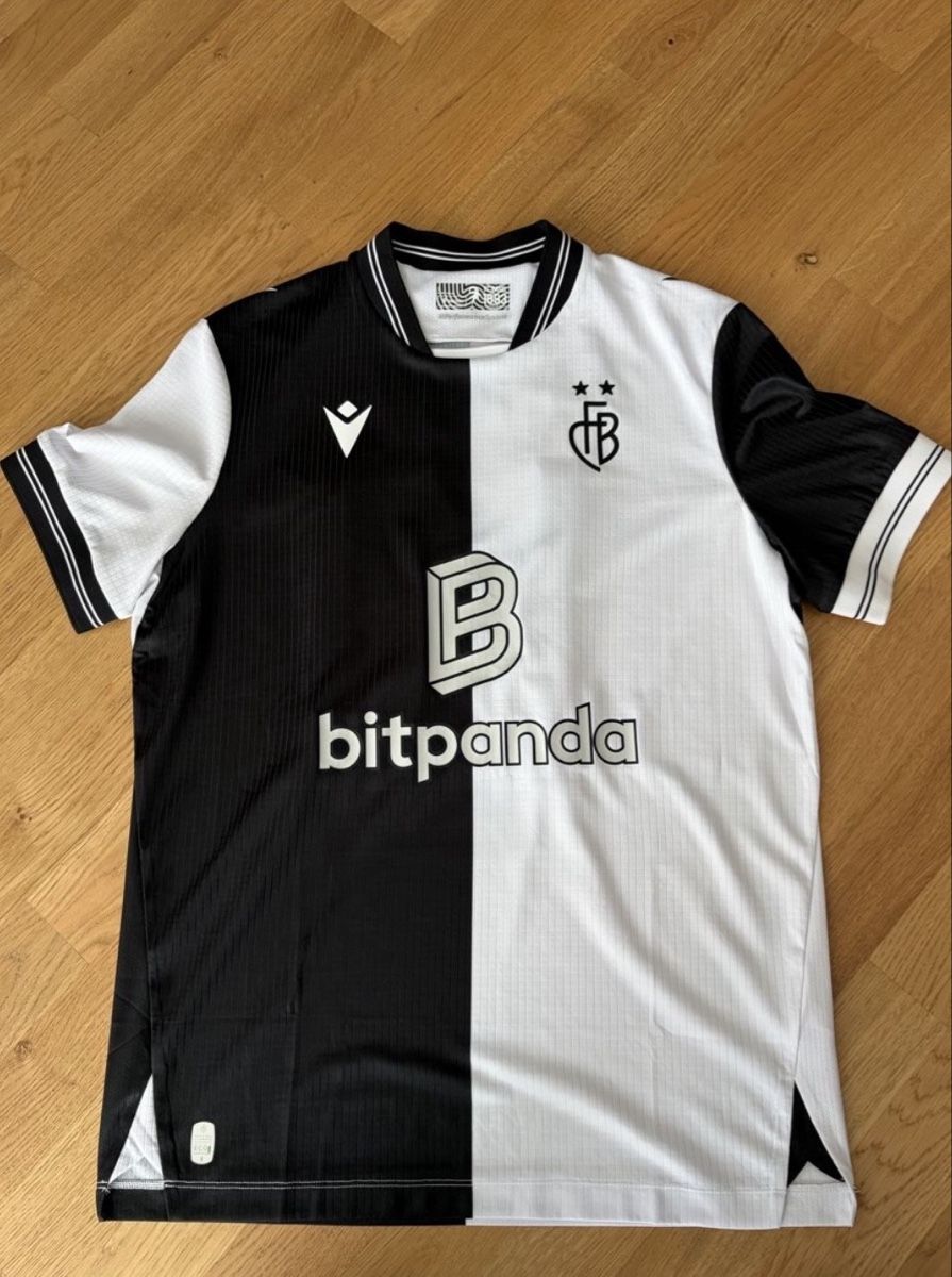 Canottiere & Pantaloni: Fc Basel Trikot Gr.M Neu mit Etikette – Nuovo (secondo la descrizione) da Basel venduto da kleinerprinz