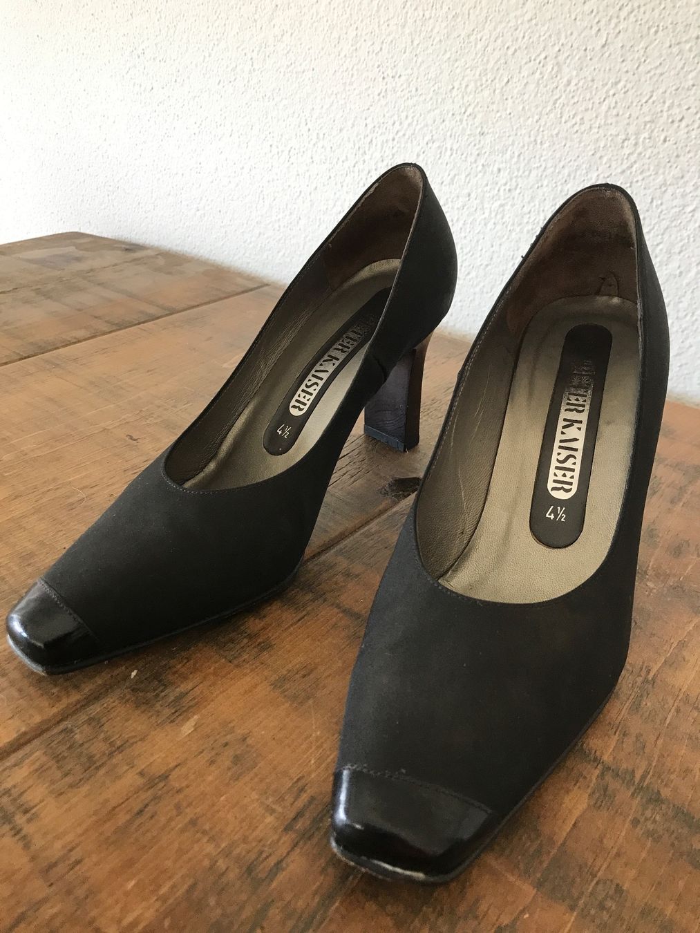 Kaiser Scarpe da donna: Peter Kaiser Pumps Damen schwarz 37,5 – Usato da Eschikofen venduto da isabella2401
