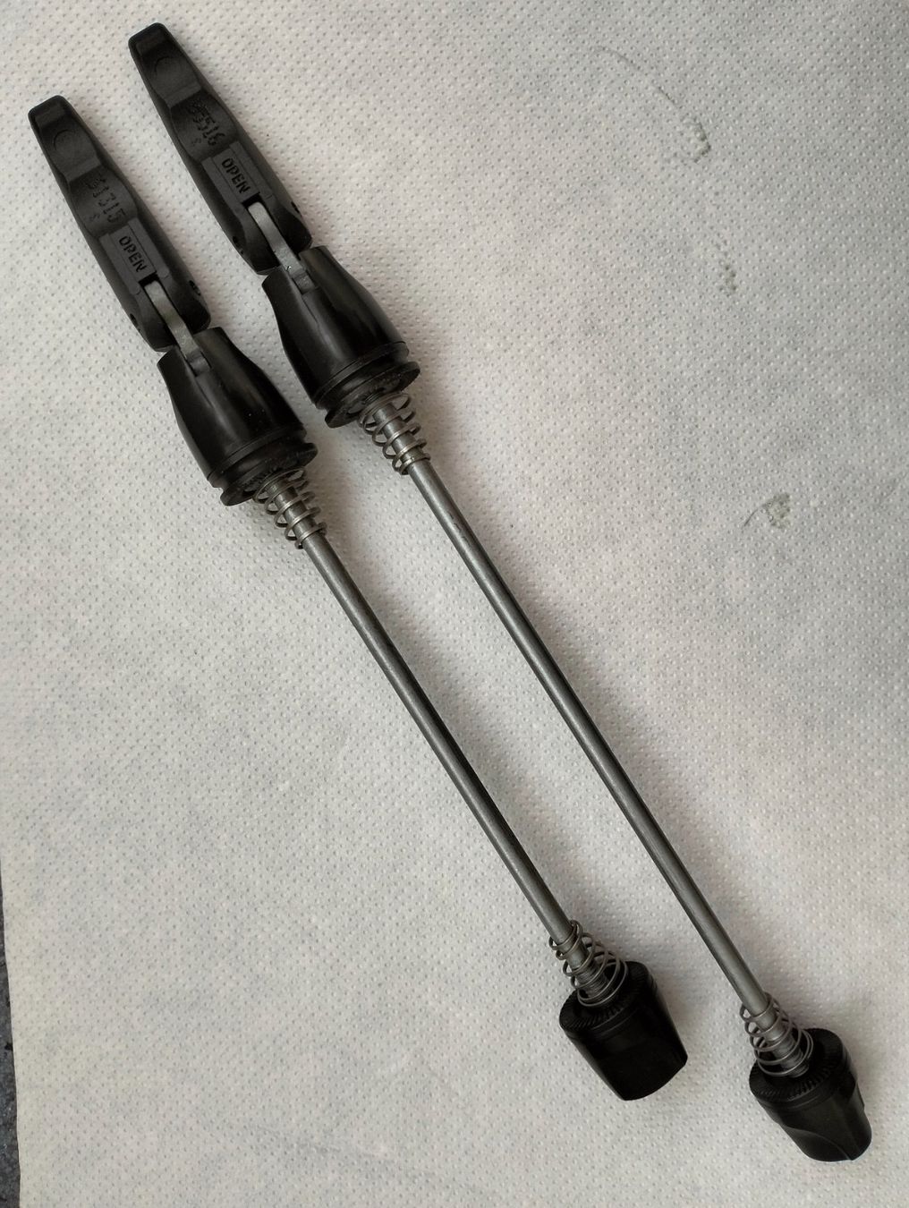 Mavic Pezzi di ricambio: Mavic Schnellspanner Set – Usato da Uster venduto da KarlZH 4