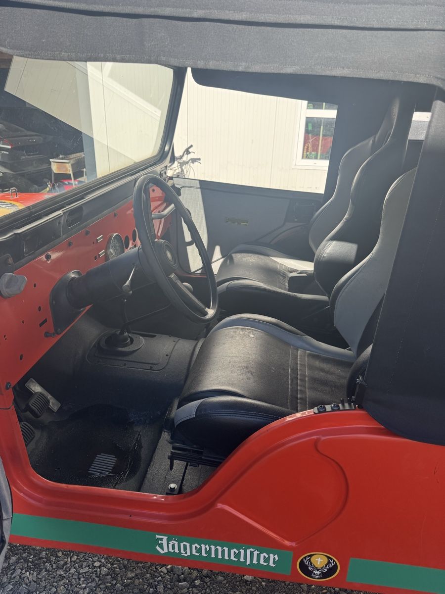 Jeep Automobili: jeep willys cj6 1978 – Usato da Dorénaz venduto da Biolle 6