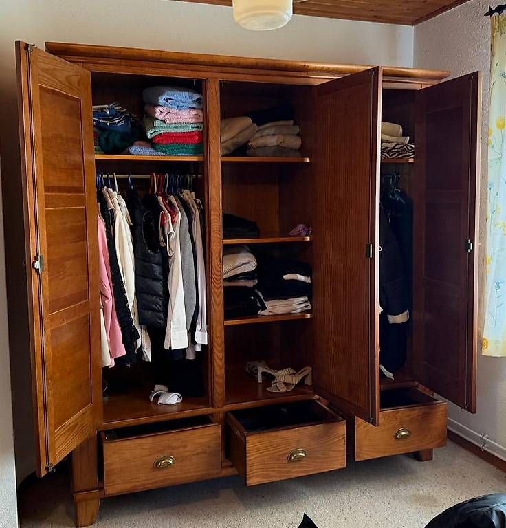 Armadi: Armoire – Usato da Epalinges venduto da pat_cg8y 4