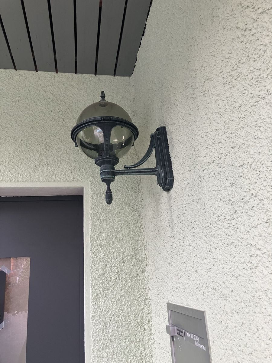 Lampen: Aussenwandlampe, Aluguss und Plexiglas – Gebraucht aus Stettlen von joleste77