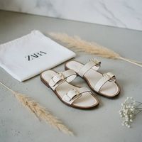 Zara Sandalen mit Schnallen 41