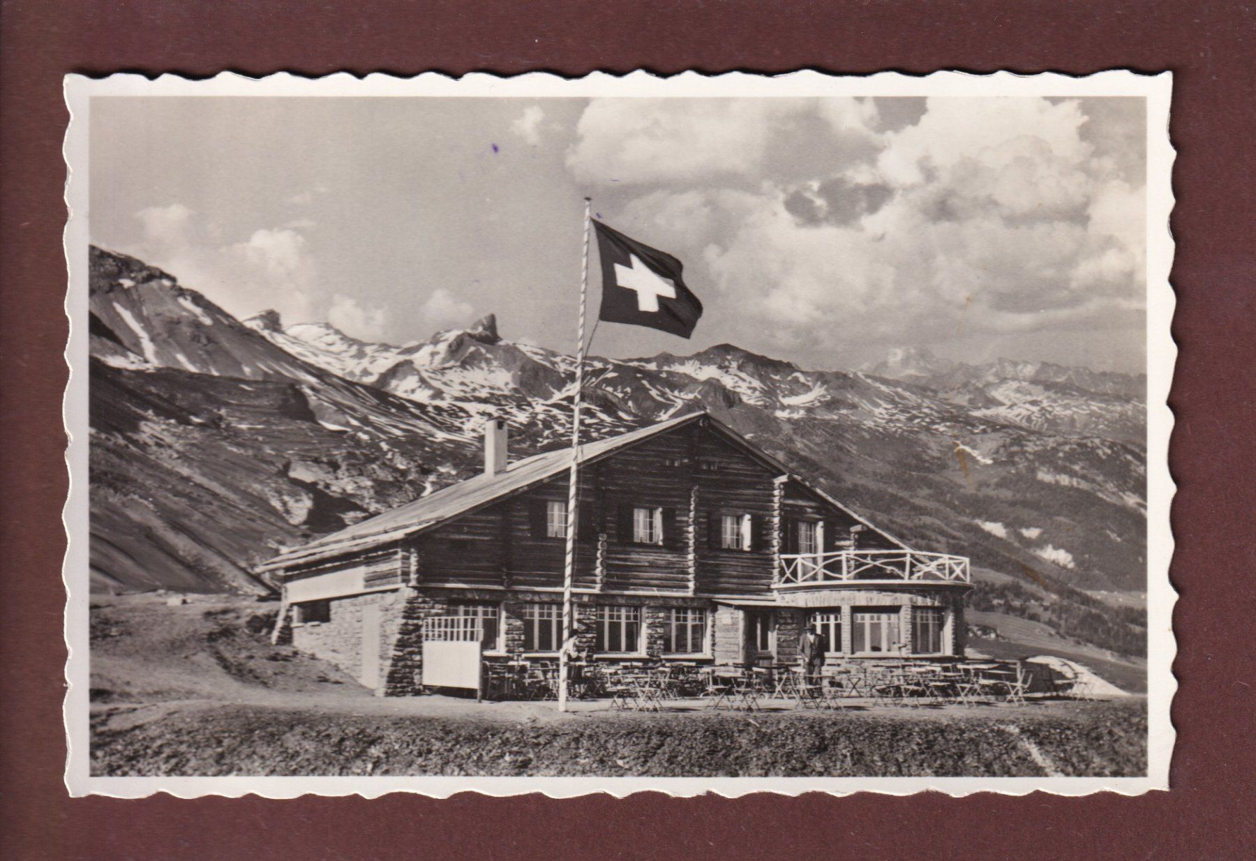 Cartoline postali: Restaurant du MONT LACHAUX – Usato da Pully venduto da nicecards