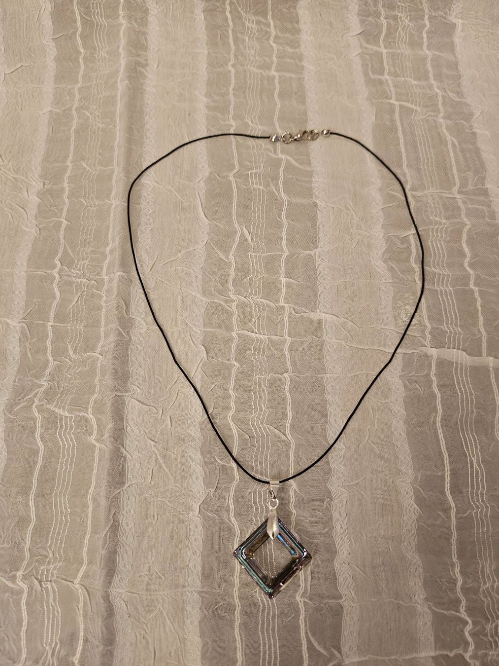 Ketten: Halskette aus Swarovski Cosmic Square – Neu (gemäss Beschreibung) aus Dietikon von Eleda