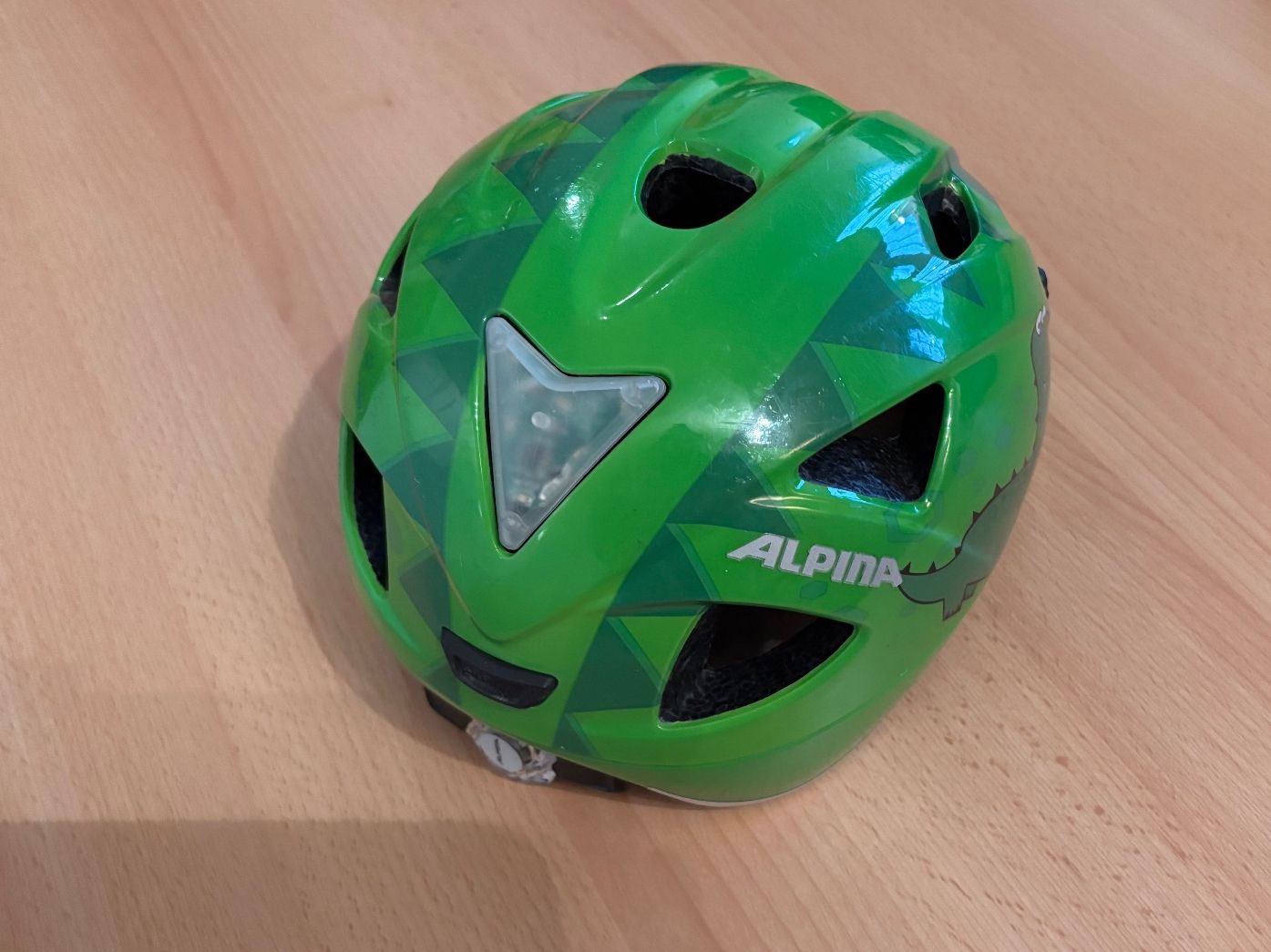 Alpina Caschi: Fahrradhelm | Velohelm mit Licht – Usato da Seuzach venduto da Schwede83 1