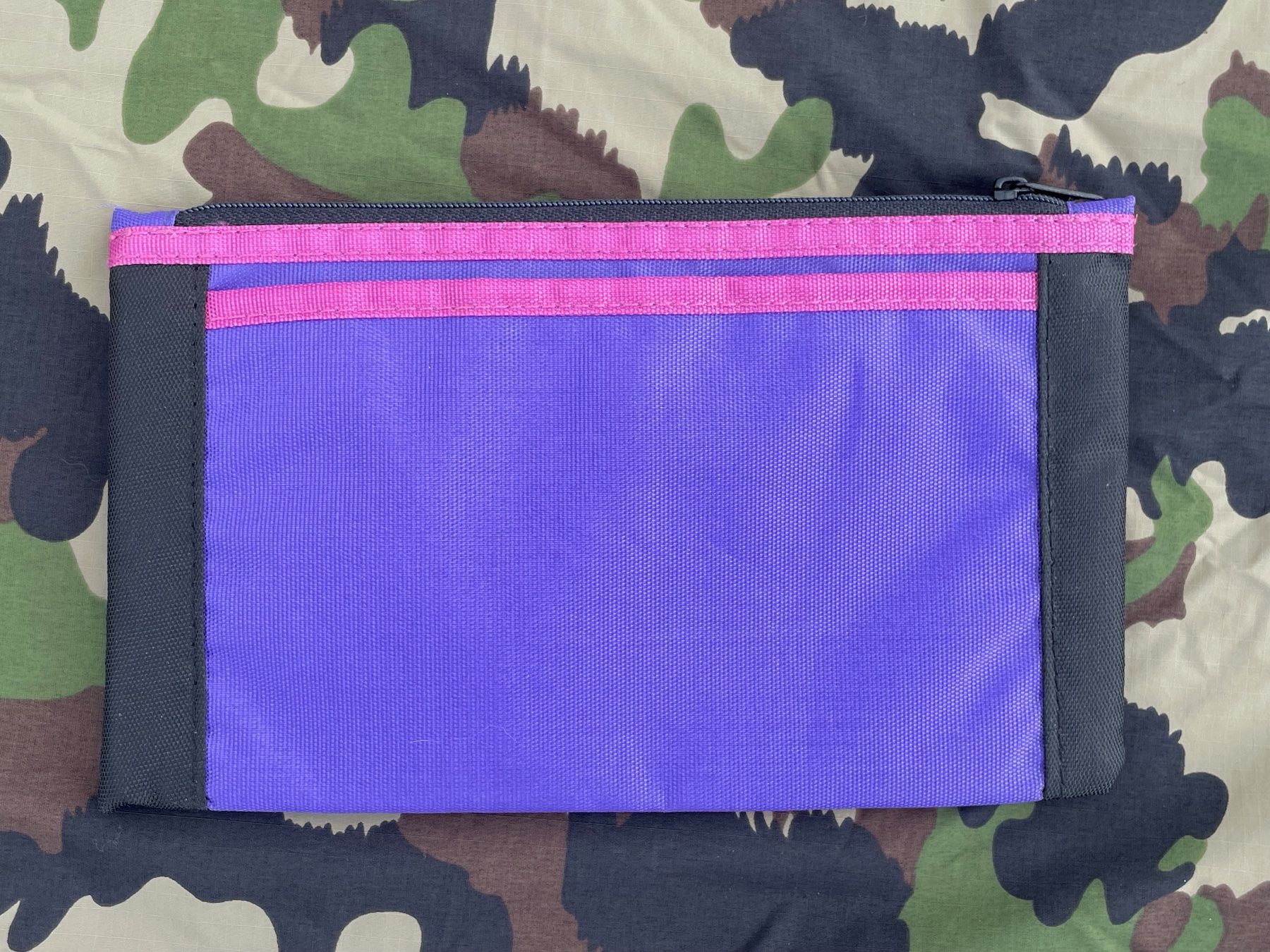 Portafogli: Vintage 80s Wallet La linea Cava – Usato da Zürich venduto da le_souk 1