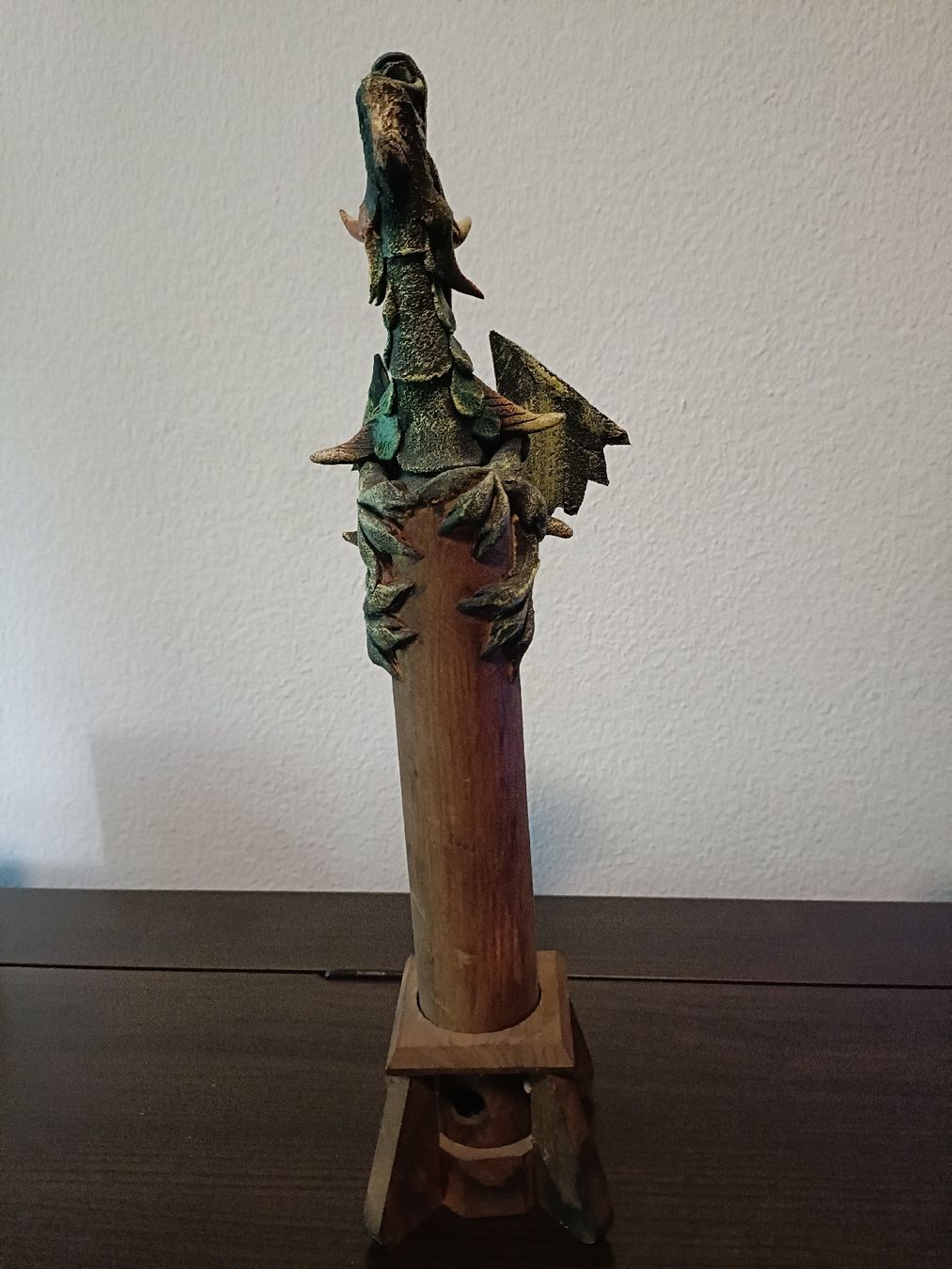 Alle Dekorationen: Drache Räucherstäbchenhalter, Holz, Unikat, Handarbeit – Gebraucht aus Schinznach Bad von knucker 1