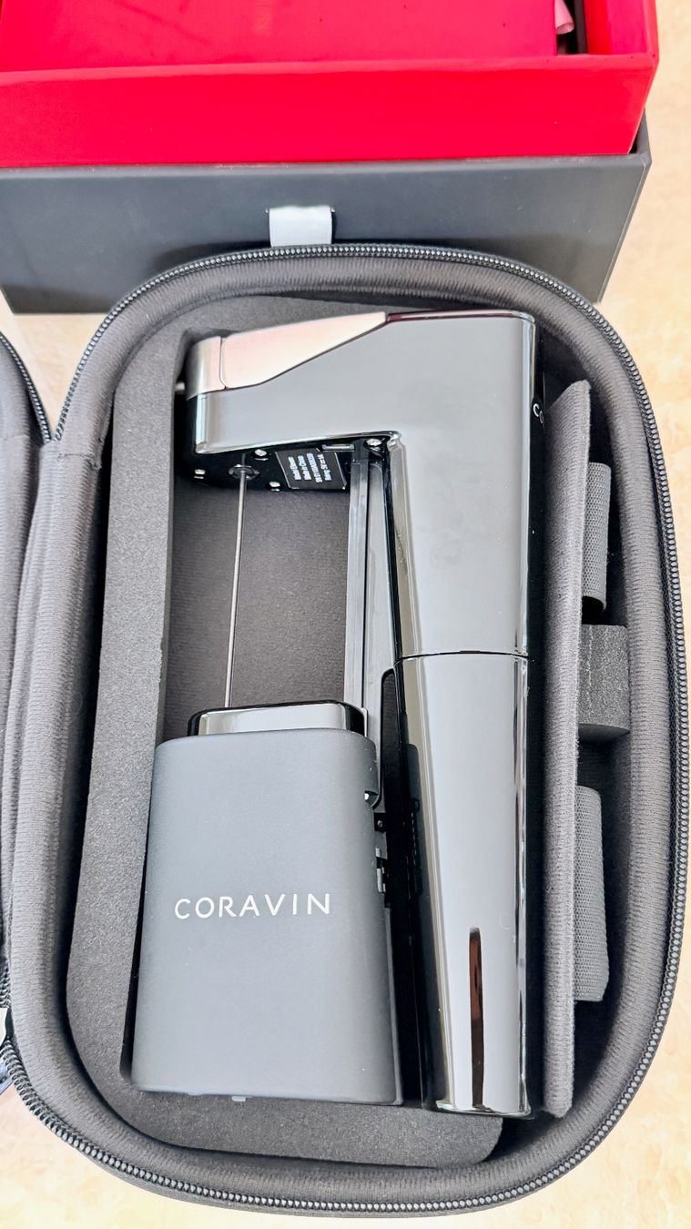 Coravin Flaschenöffner & -verschlüsse: Coravin Model Eleven Weinkonservierungssystem Piano Black – Neu (gemäss Beschreibung) aus Zürich von sr.zurich 1