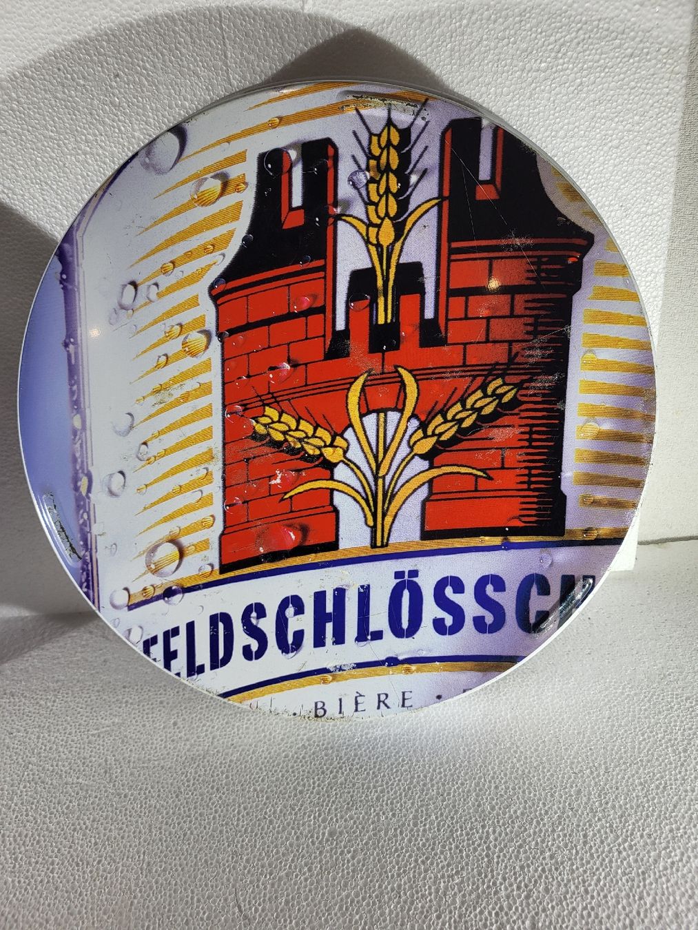 Toutes les décorations: Feldschlösschen Bier Tablett rund Durchmesser ca. 30 cm – D'occasion à Grindelwald par lego9 3