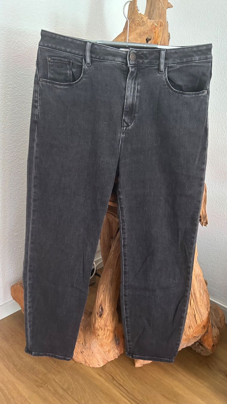 Jeans: DOWN O-Shape Jeans – Usato da Rheinfelden venduto da luminis78