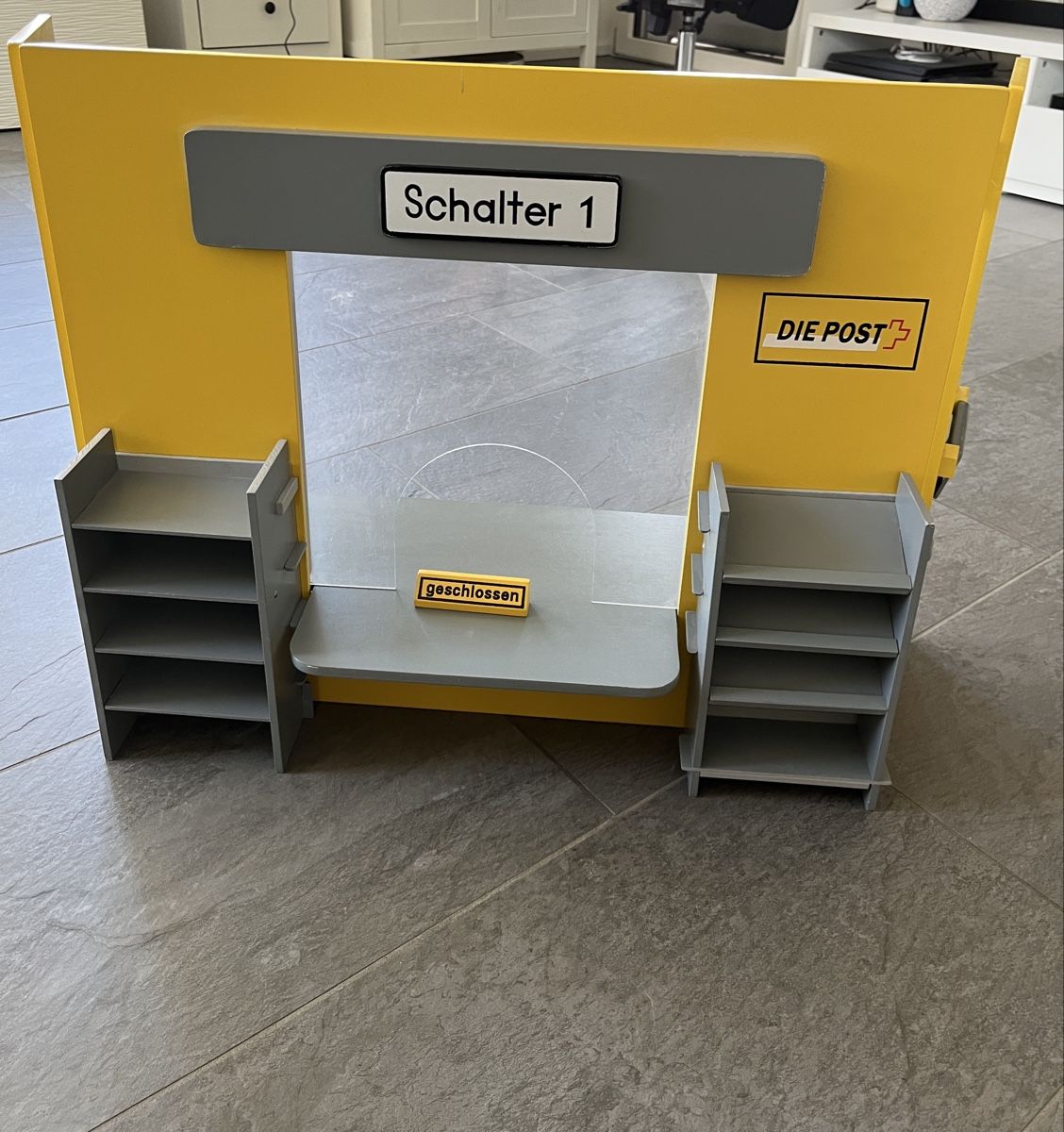 Bea Spielzeuge: Post aus Holz – Gebraucht aus Elgg von trsa84