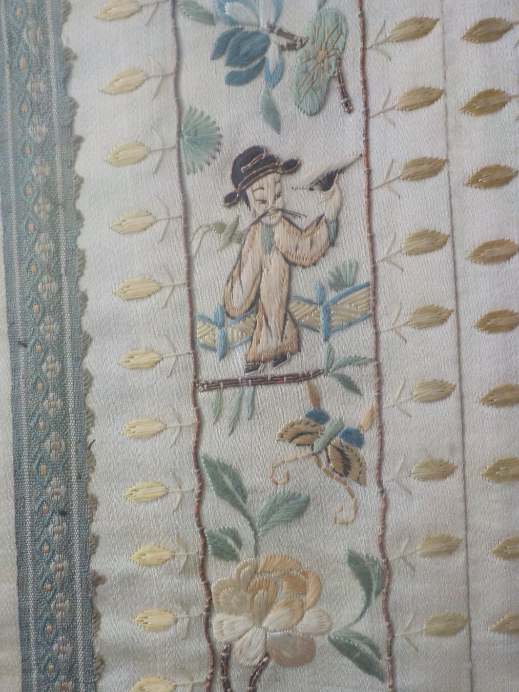 Costumi: antike Kleidung eines Mandarin, gerahmt – Usato da Mörschwil venduto da antiksalon21 3