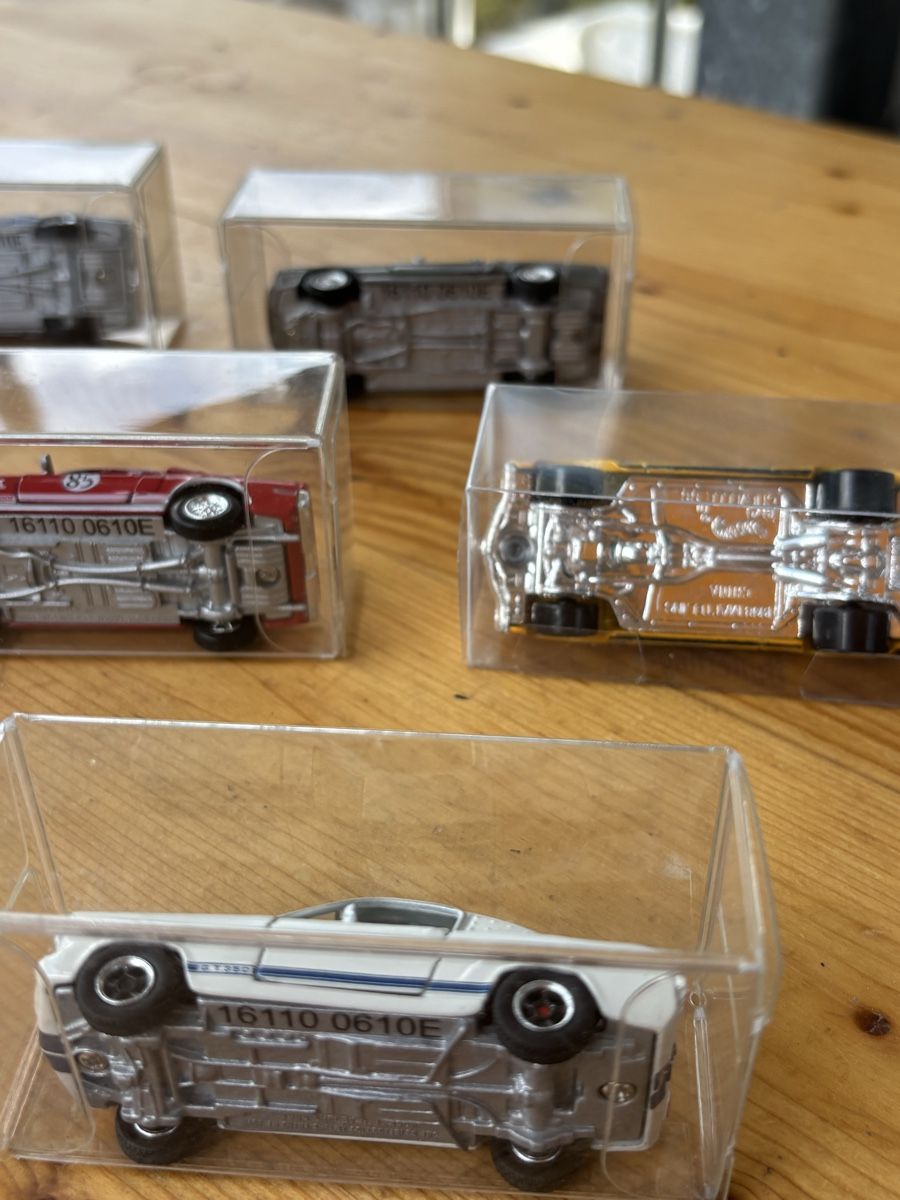Shelby Collectibles Modellini d'auto: Modellautos im Set, verschiedene Farben, neuwertig – Nuovo (secondo la descrizione) da Rüschlikon venduto da ArnaudEichenberger 7