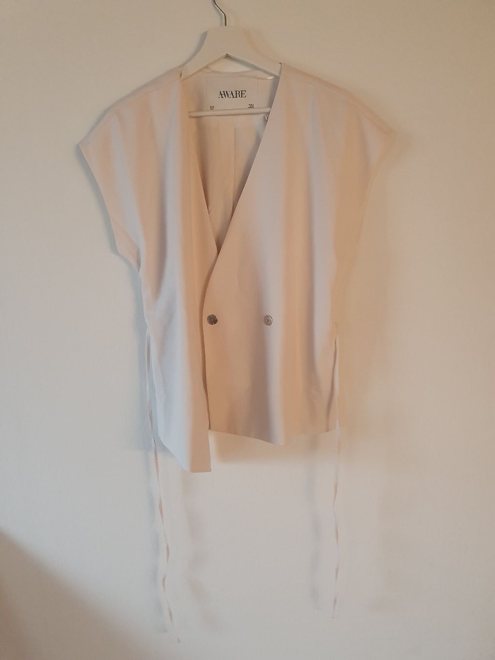 Gilet & Giacche senza maniche: AWARE Weste Damen Grösse 38 mit Gürtel neu – Nuovo e nell'imballaggio originale da Lanzenneunforn venduto da nas_6nj2 1