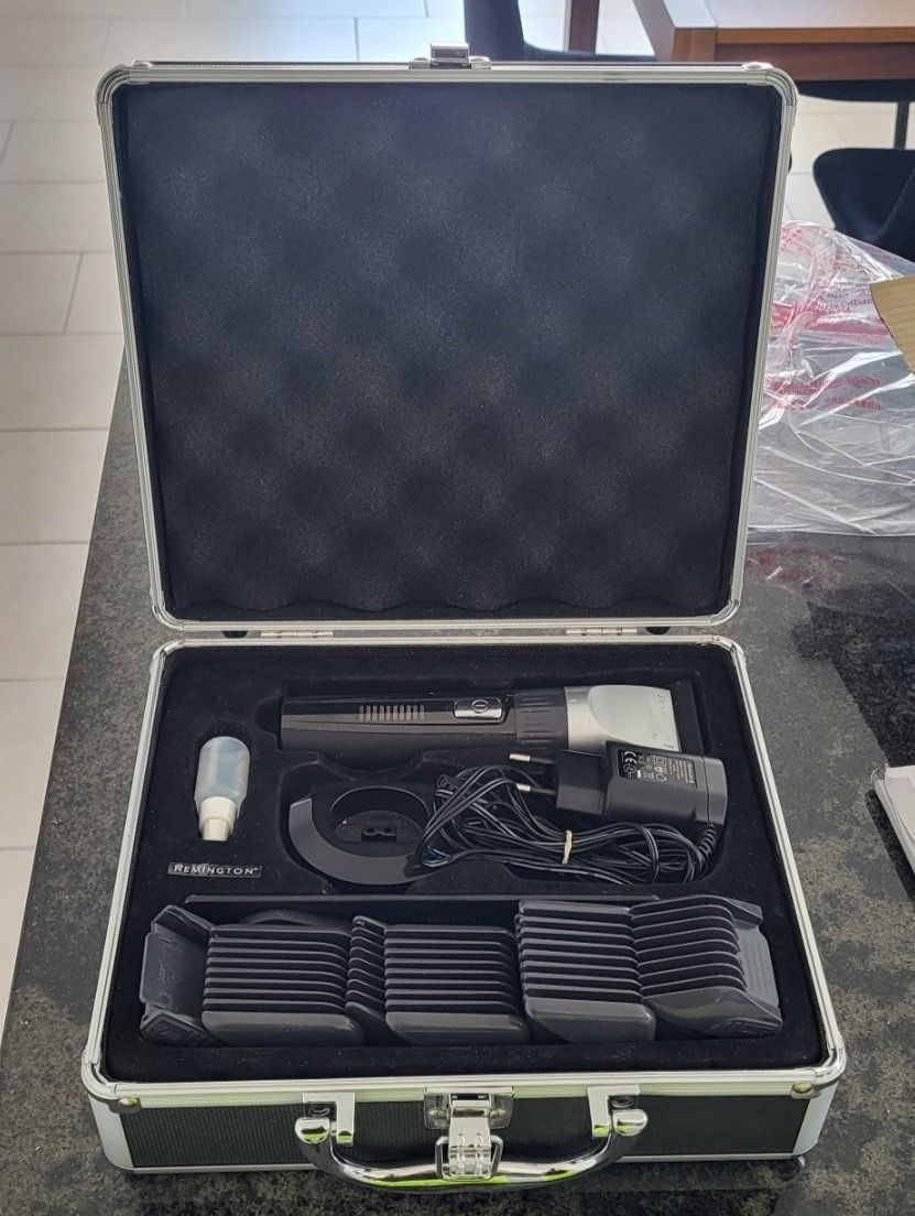 Remington Taglio: Haarschneidegerät – Usato da Fehraltorf venduto da stripat81