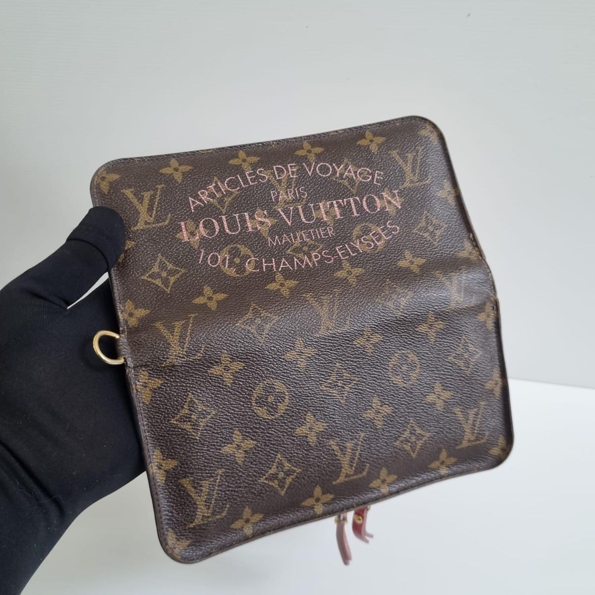 Louis Vuitton Portemonnaies: LV Insolite IKAT Indian Rose – D'occasion à Heimberg par Sabe_Frau 9