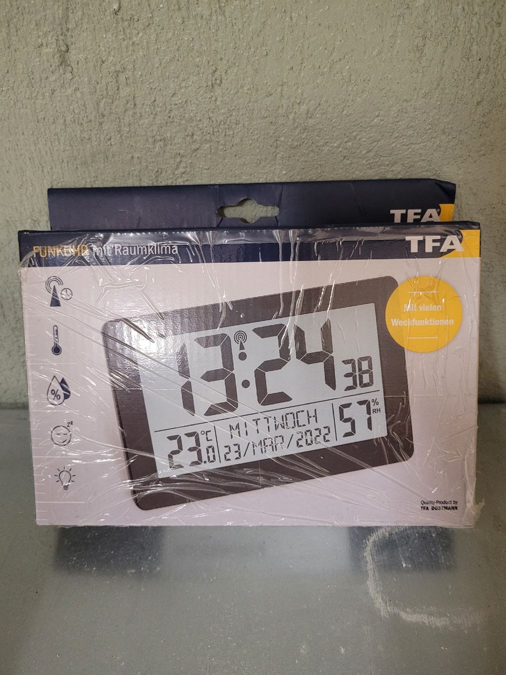 Stand- & Wanduhren: TFA Uhr – Neu (gemäss Beschreibung) aus Rotkreuz von NextChance