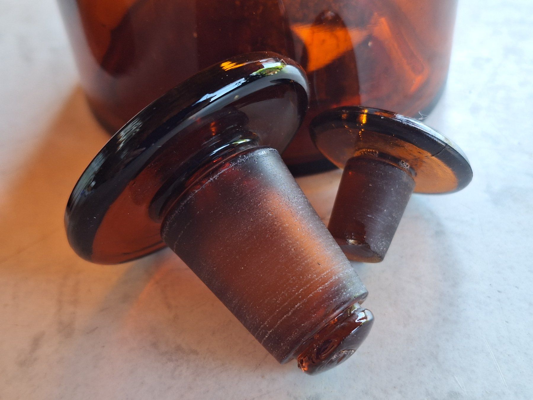 Accessori da laboratorio: 2 STK APOTHEKERFLASCHEN – Usato da Huttwil venduto da Kunterbuntli 3