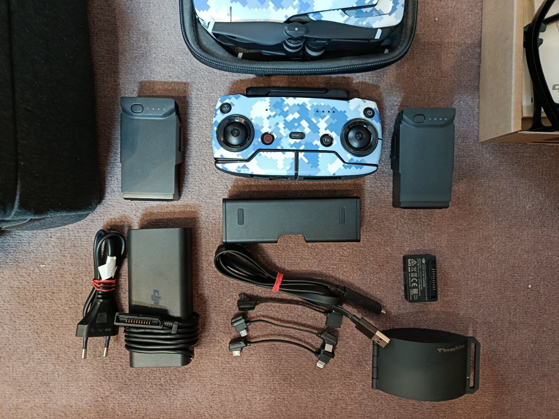 DJI Modellismo RC: Drone DJI Mavic Air Camouflage, avec accessoires – Nuovo (secondo la descrizione) da Lausanne venduto da Gismo043 3