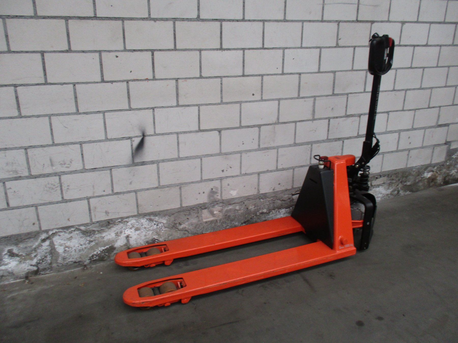STAPLER TOYOTA BT Pro Lifter LHT100 Handhubwagen AMEISE (Gebraucht) in ...
