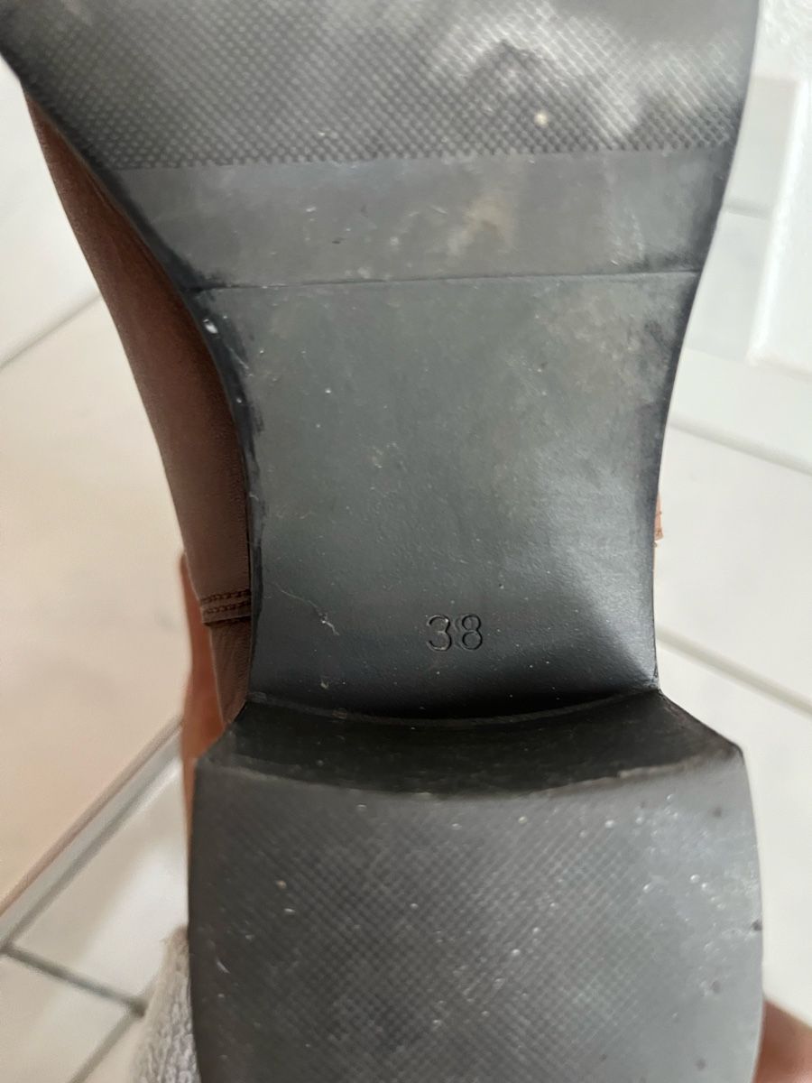 Damenschuhe: braune chelsea boots – Gebraucht aus Jonschwil von juliana_pluess 1