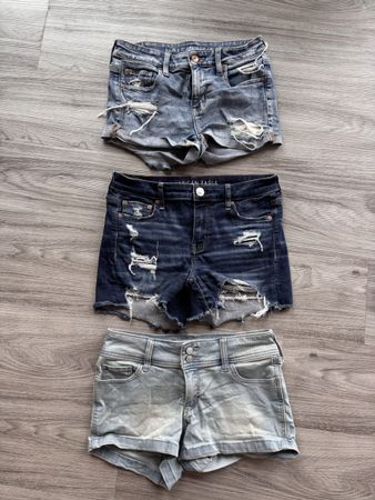 3x Sommerliche Jeansshorts American Eagle/Hollister Gr.4(27)