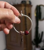 original pandora moments anhänger mit charms