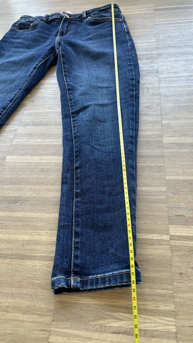 Zara Jeans: Zara Skinny Jeans, Size M – Gebraucht aus Dübendorf von kat_yx9r 3