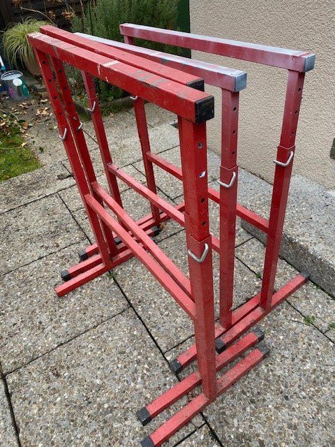 Altri mobili per ufficio: 4 Plag SIMPLEX Arbeitsböcke Höhenverstellbar – Usato da Niederhasli venduto da Tigerproduct 1
