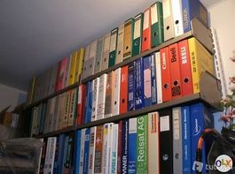 6 stabile Ordnergestelle , Tablar höhenverstellbar